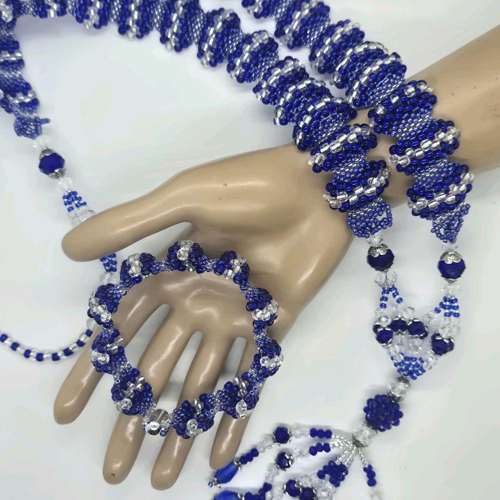 Orisha Yemaya Beaded Collar & Bracelet Set in Blue and Silver Styles for Stylish Outfits - Imagen 2