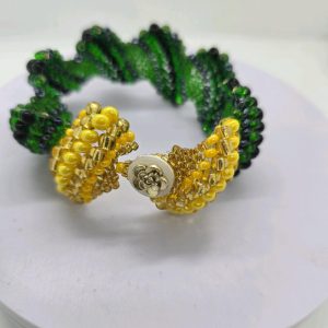 Pulsera Oggun con Oshun Religion Yoruba - Yoruba Religion Textbook with Oshun Theme - E-Textbook for Religious Education